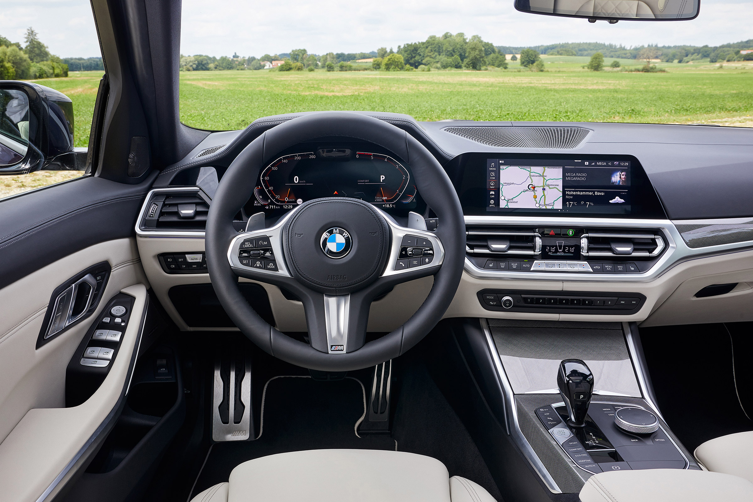 BMW 3 Series Touring - dash