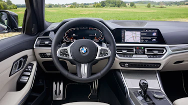 BMW 3 Series Touring - dash