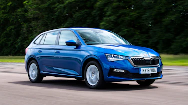 Skoda Scala - front tracking