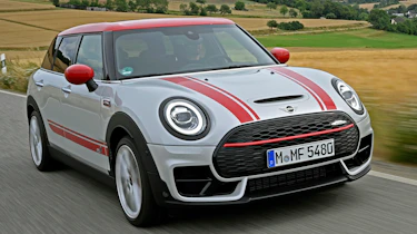 MINI Clubman JCW - front tracking