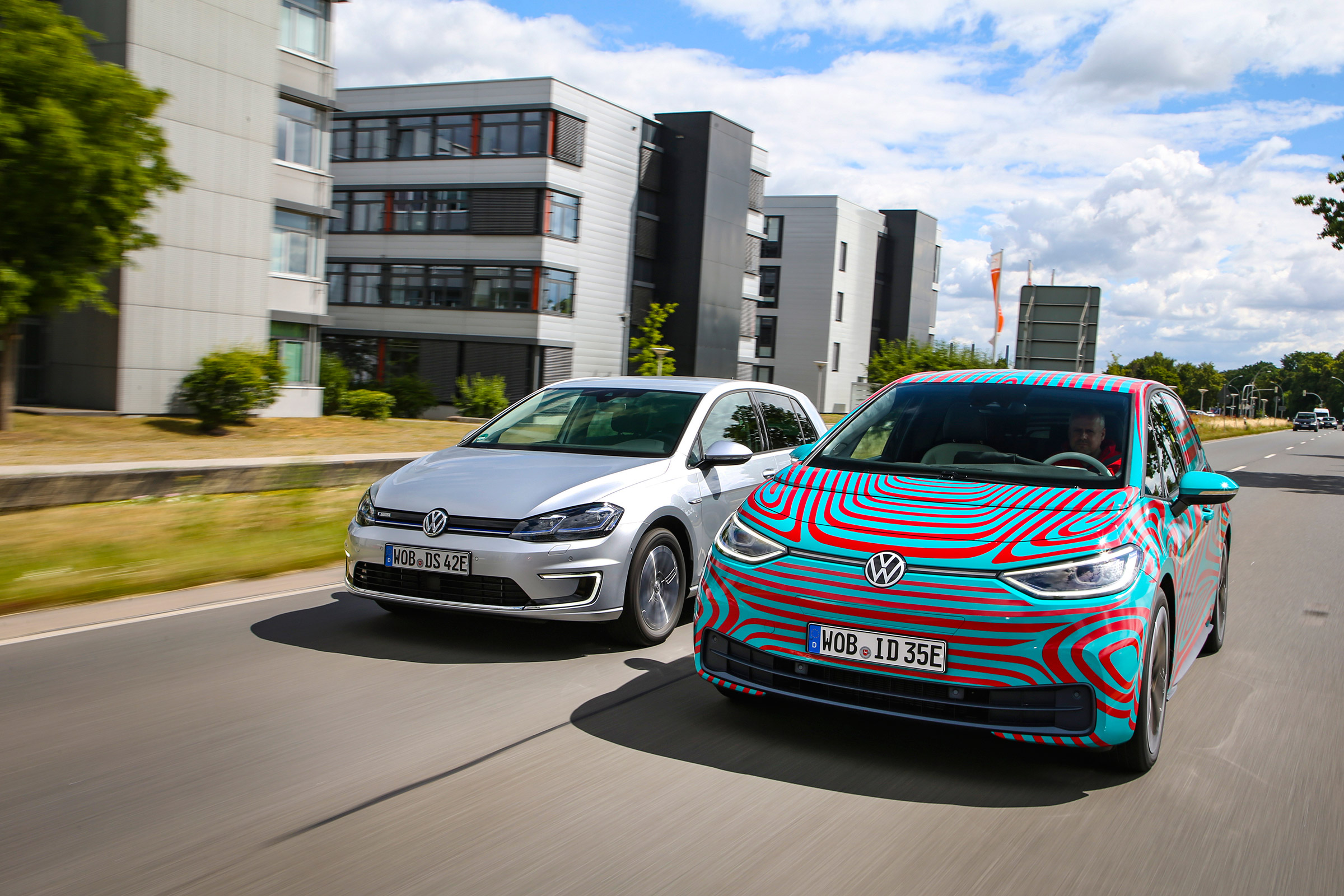 Volkswagen ID.3 vs Volkswagen e-Golf - front