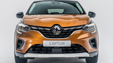 Renault Captur - full front