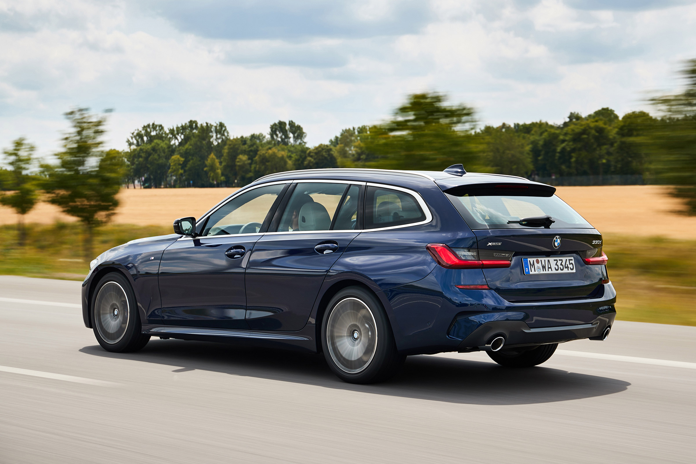BMW 3 Series Touring - rear/side