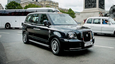 LEVC TX taxi - front action