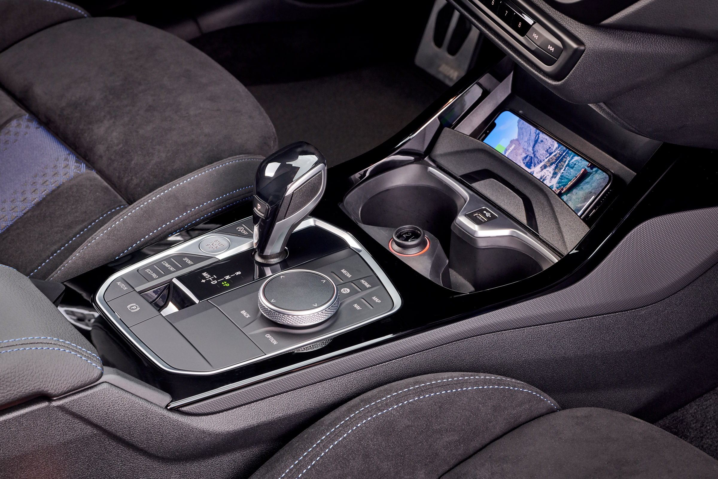 BMW M135i 2019 shifter