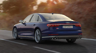 Audi S8 - rear action