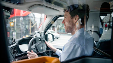 LEVC TX taxi - driving