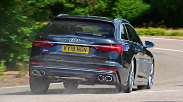 Audi S6 Avant - rear action
