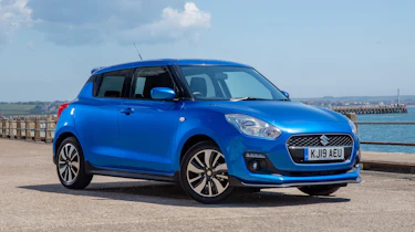 Suzuki Swift Attitude - front static