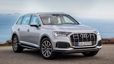 Audi Q7 - front static