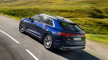 Audi SQ8 - rear cornering