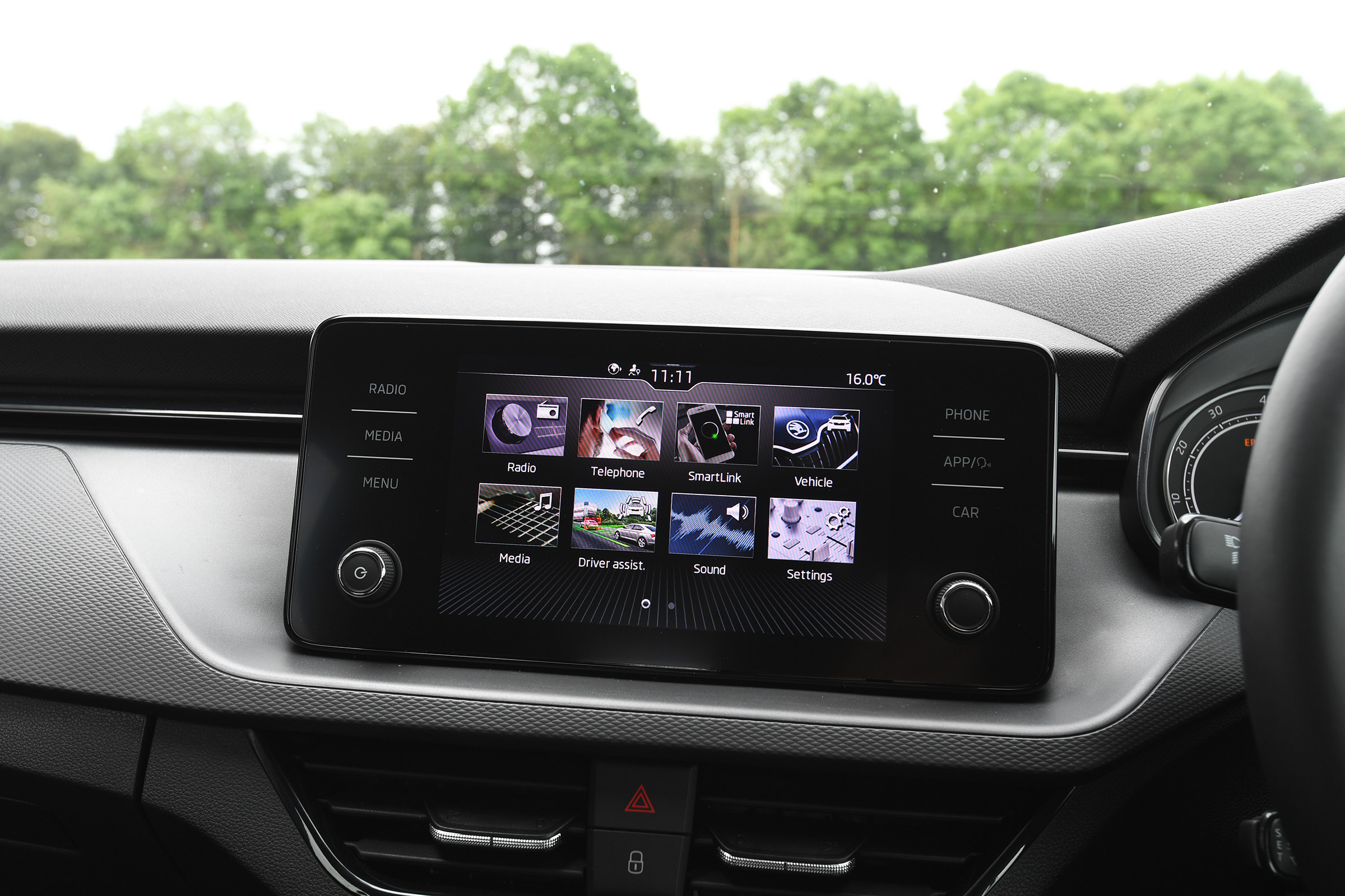 Skoda Scala - infotainment
