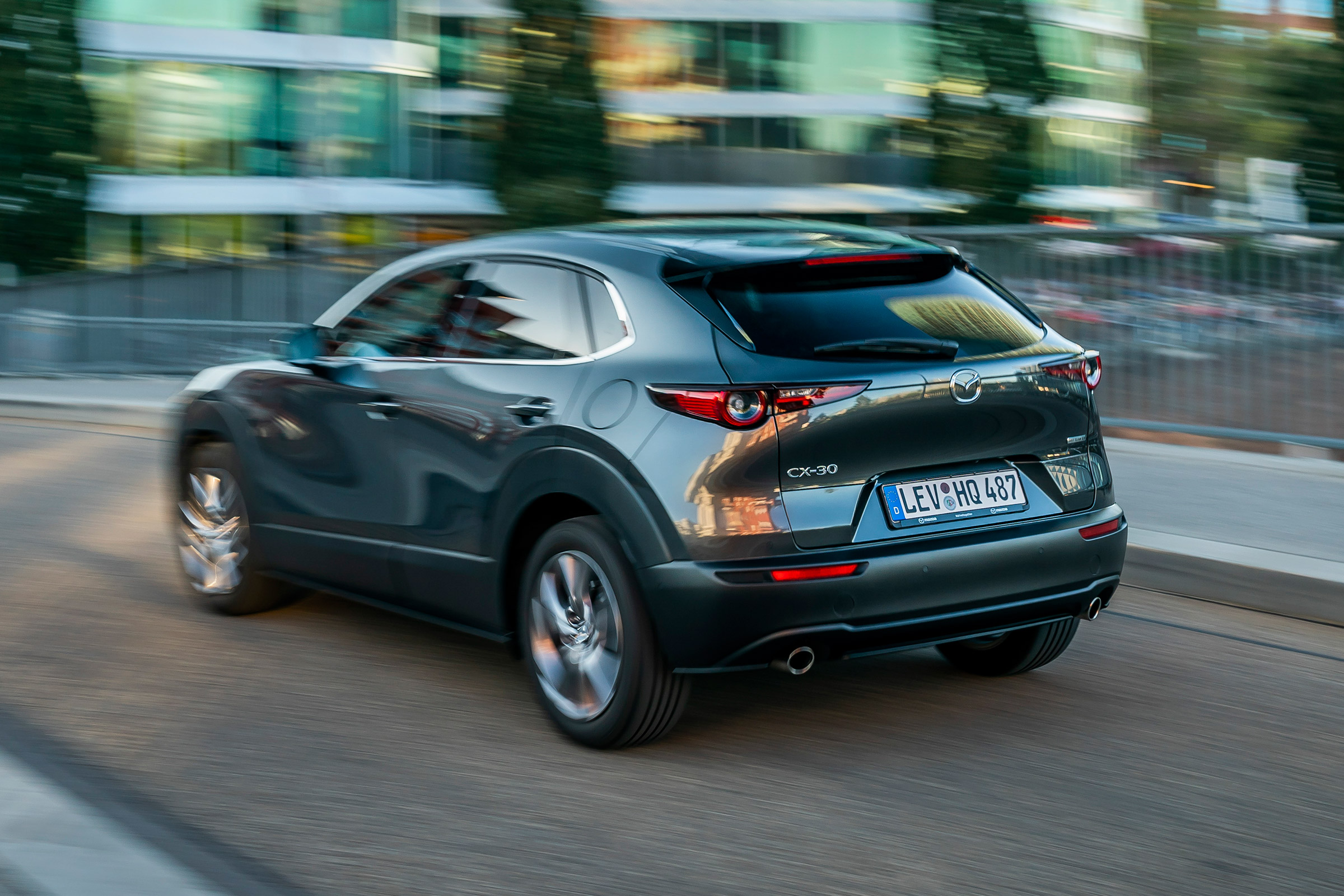 Mazda CX-30 - rear action