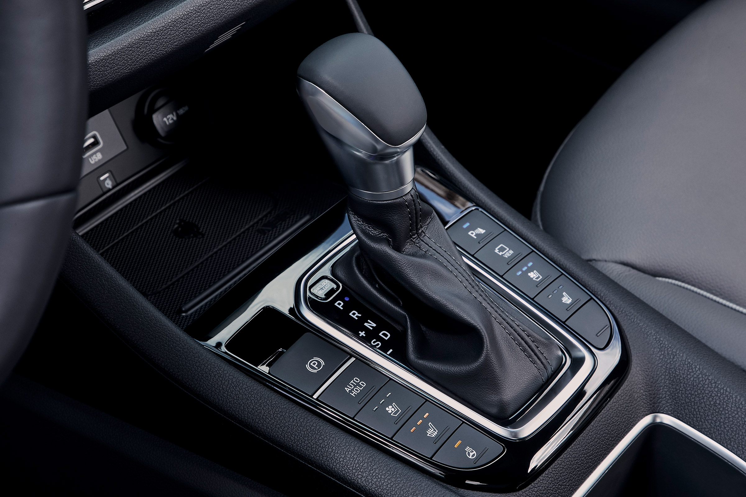 Hyundai Ioniq Hybrid - transmission