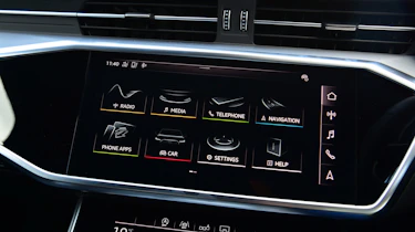 Audi S6 Avant - infotainment