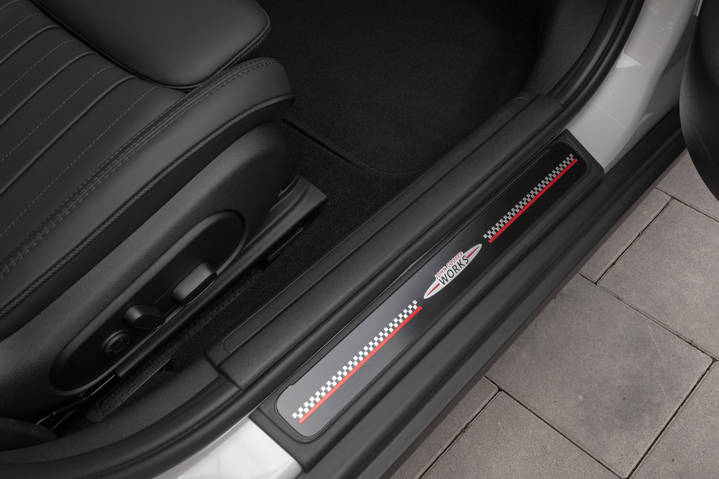 MINI Clubman JCW - sill
