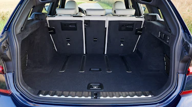 BMW 3 Series Touring - boot