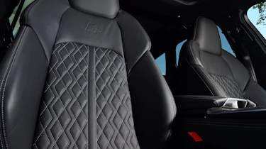Audi S6 Avant - seat detail
