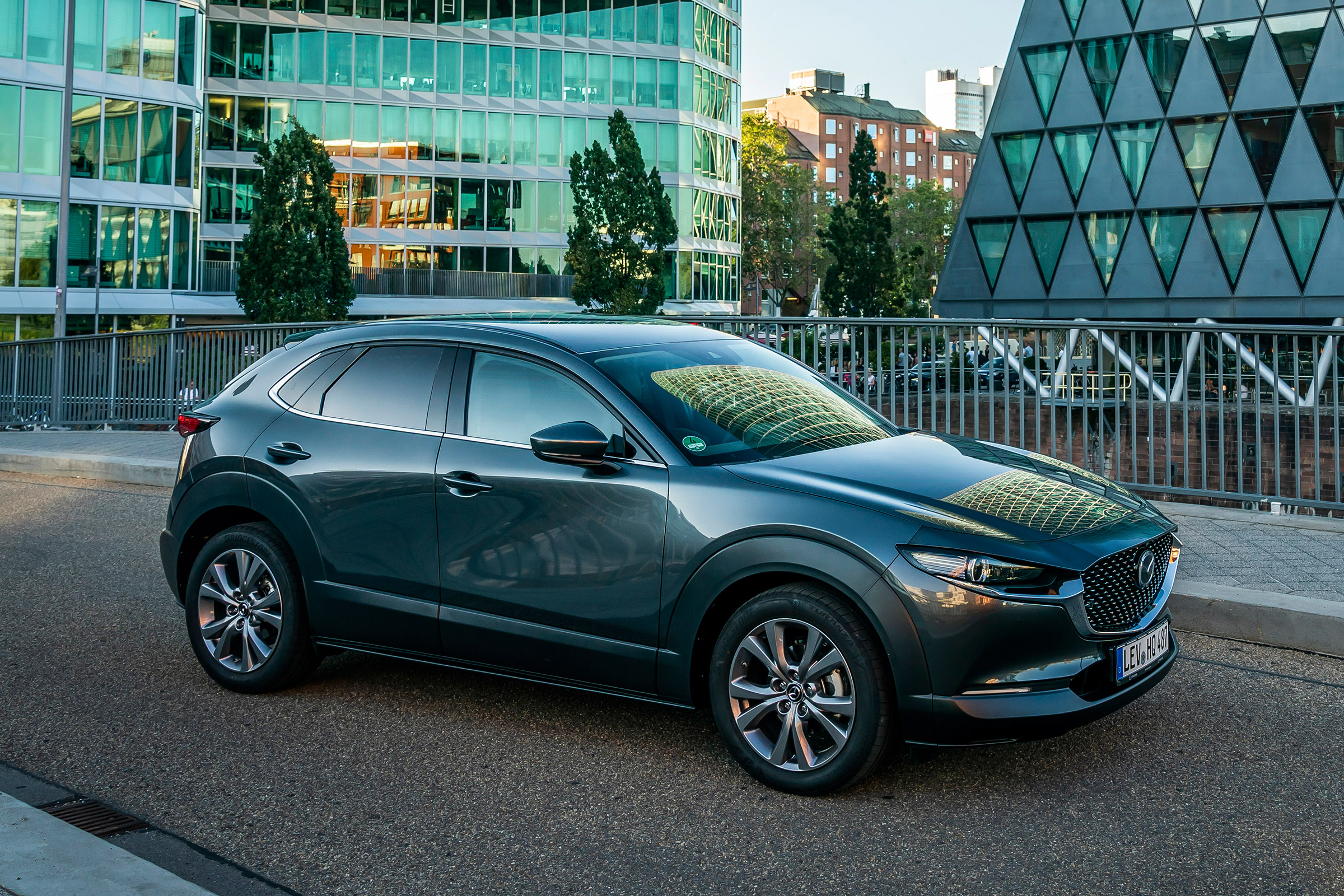Mazda CX-30 - front static