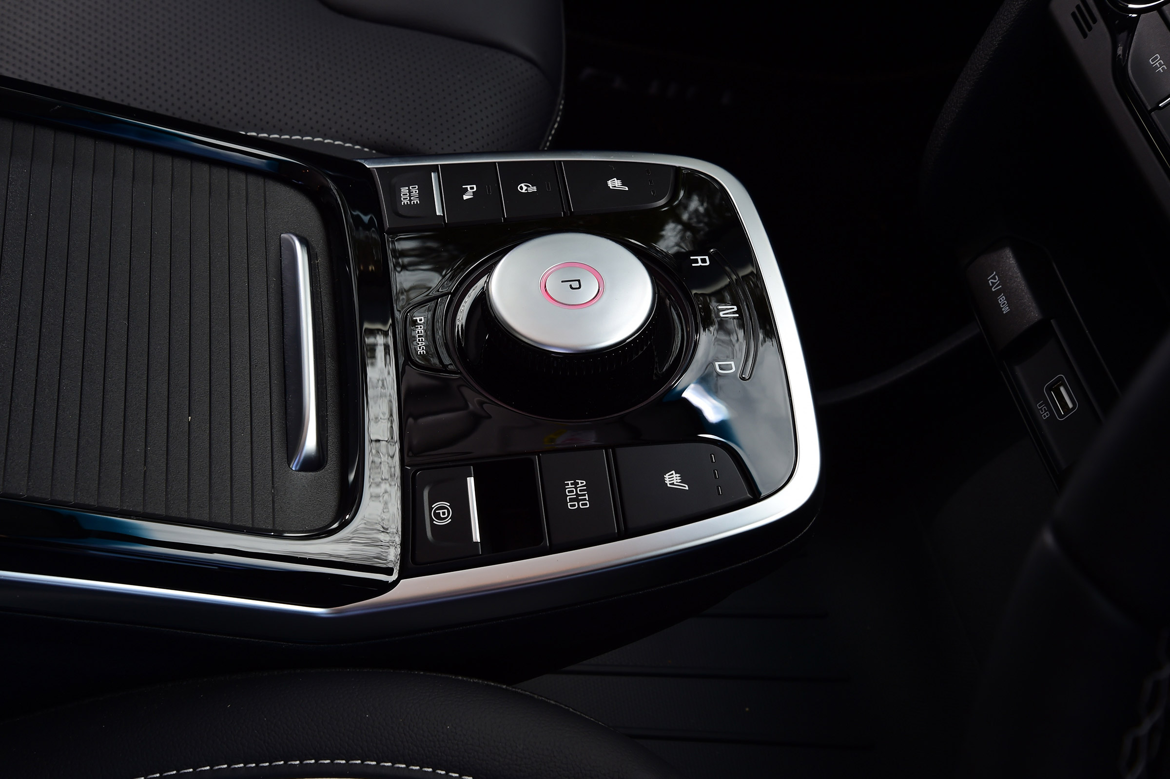 Kia e-Niro - centre console