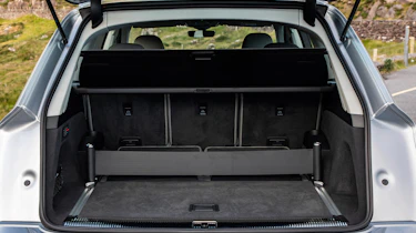 Audi Q7 - boot