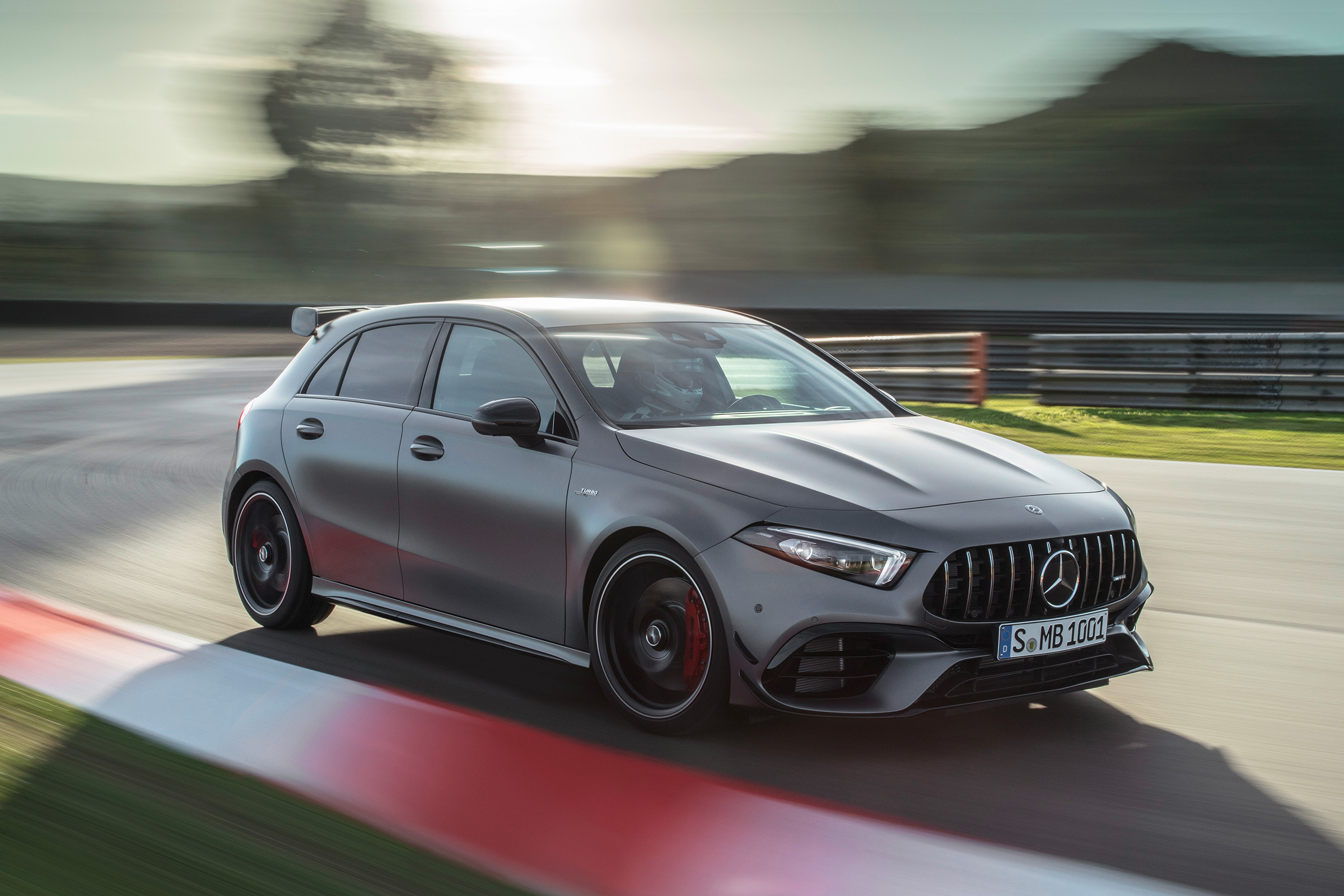 Mercedes-AMG A45 2019 cornering