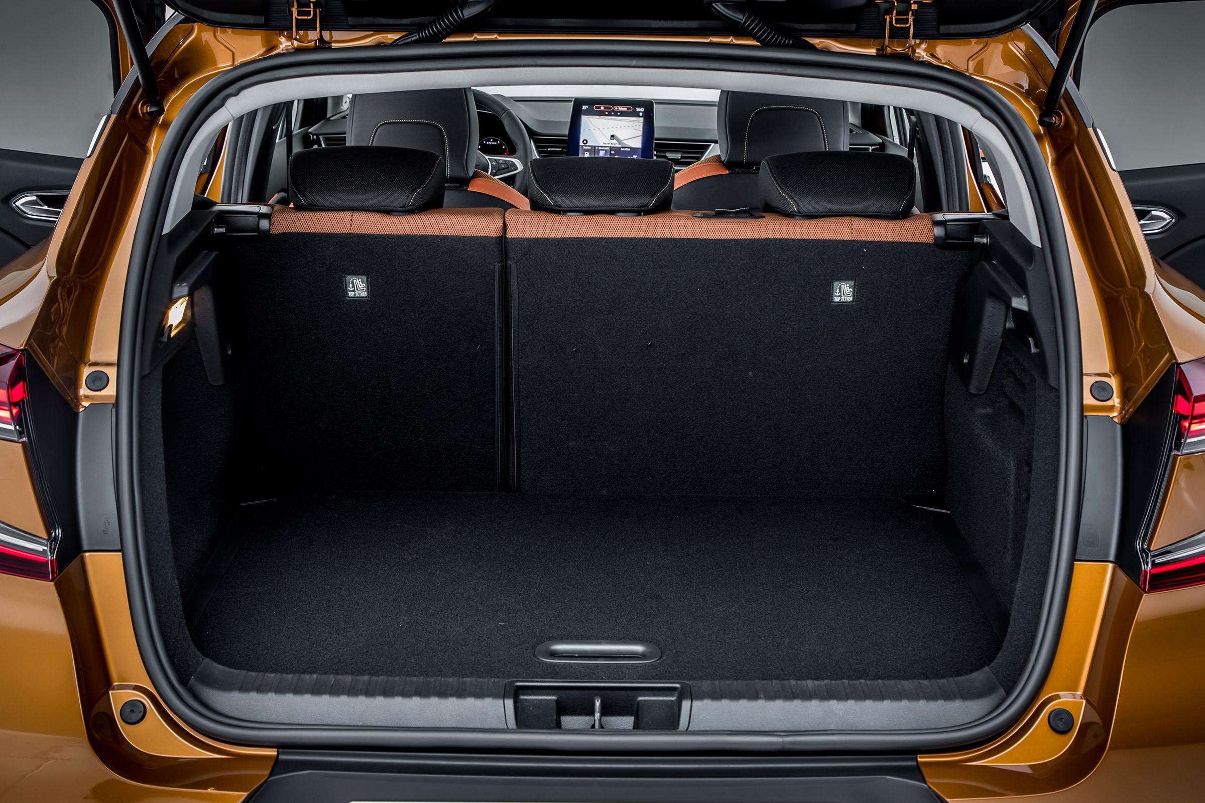 Renault Captur - boot
