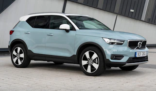 Volvo XC40 front static 2019