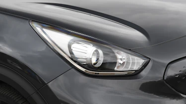 Kia e-Niro - front light