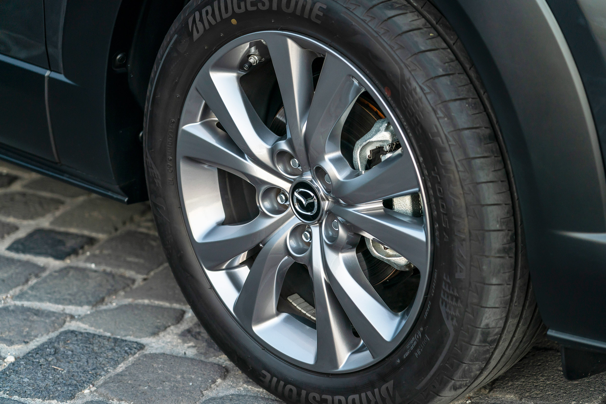 Mazda CX-30 - wheel