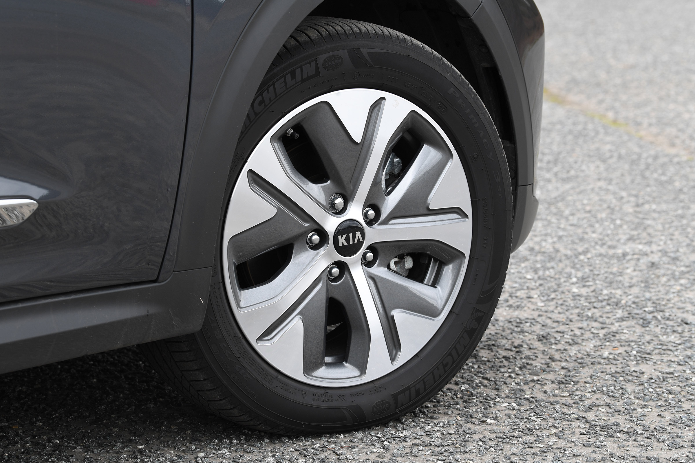 Kia e-Niro - wheel