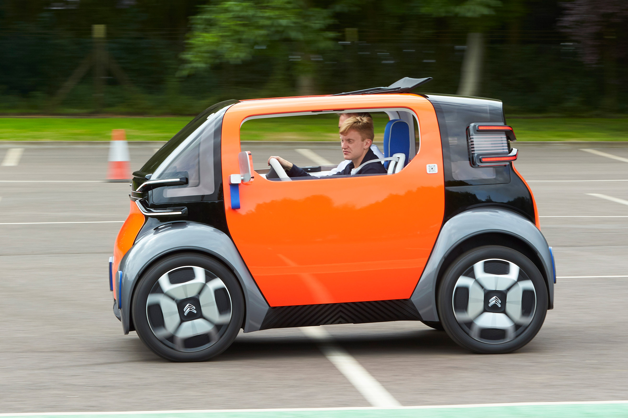 Citroen AMIone James Brodie