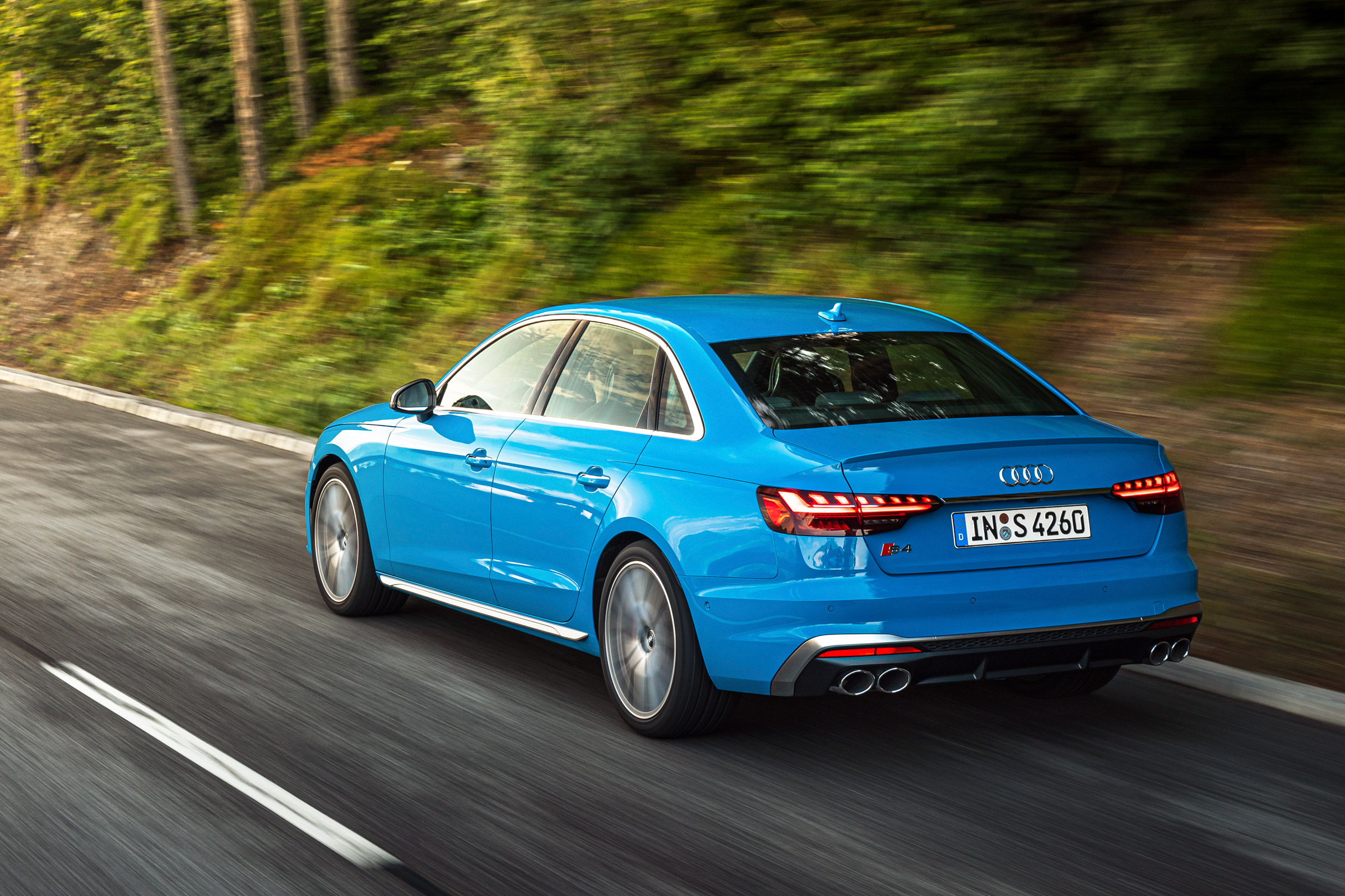 2019 Audi S4 saloon rear tracking