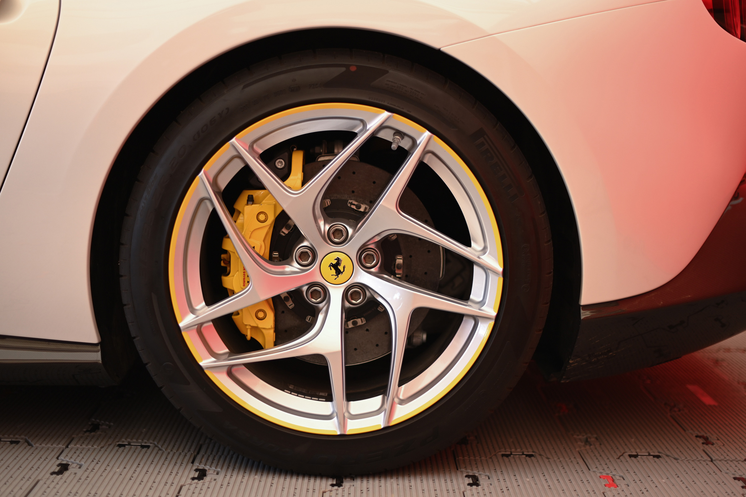 Ferrari SP3JC - wheel Goodwood 2019