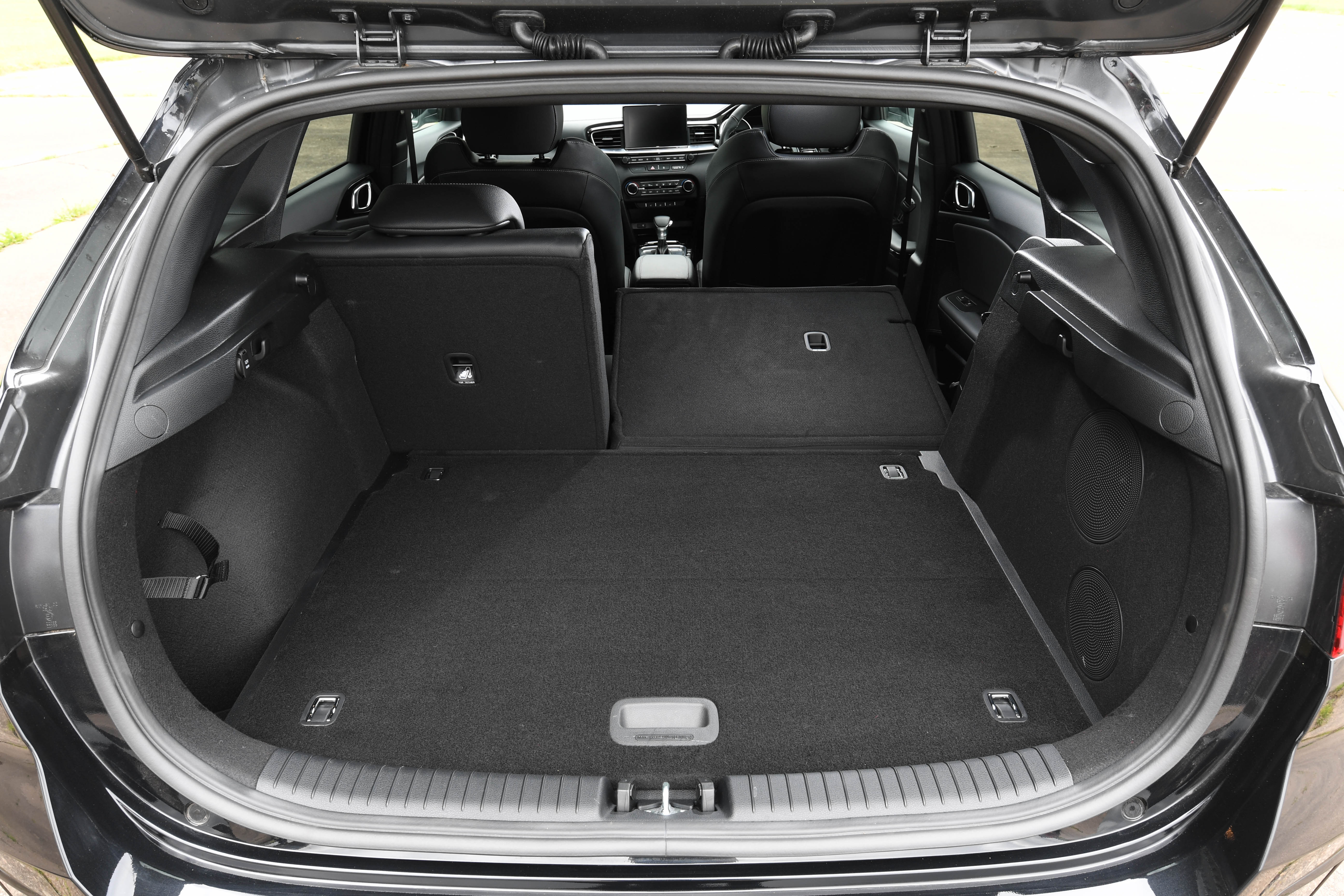 Kia Ceed  boot