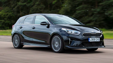 Kia Ceed front tracking