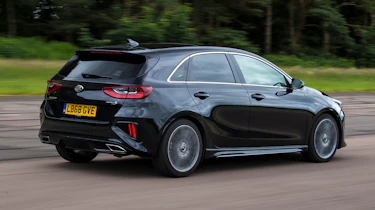 Kia Ceed rear tracking