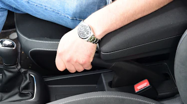 Skoda Fabia SE L: long-term test review - armrest