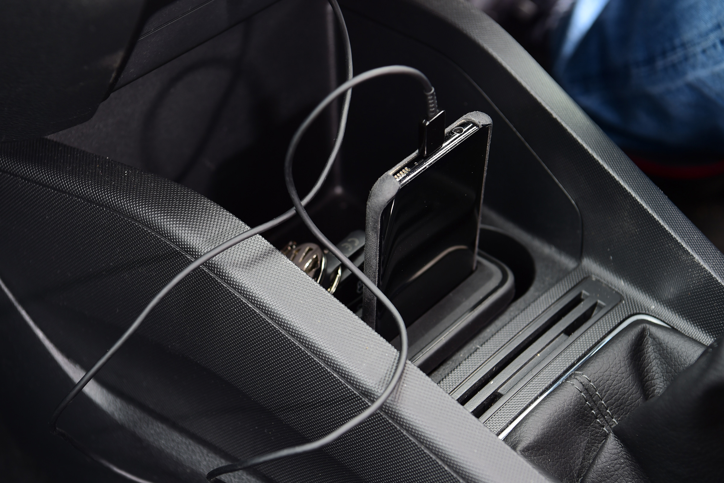 Skoda Fabia SE L: long-term test review - phone