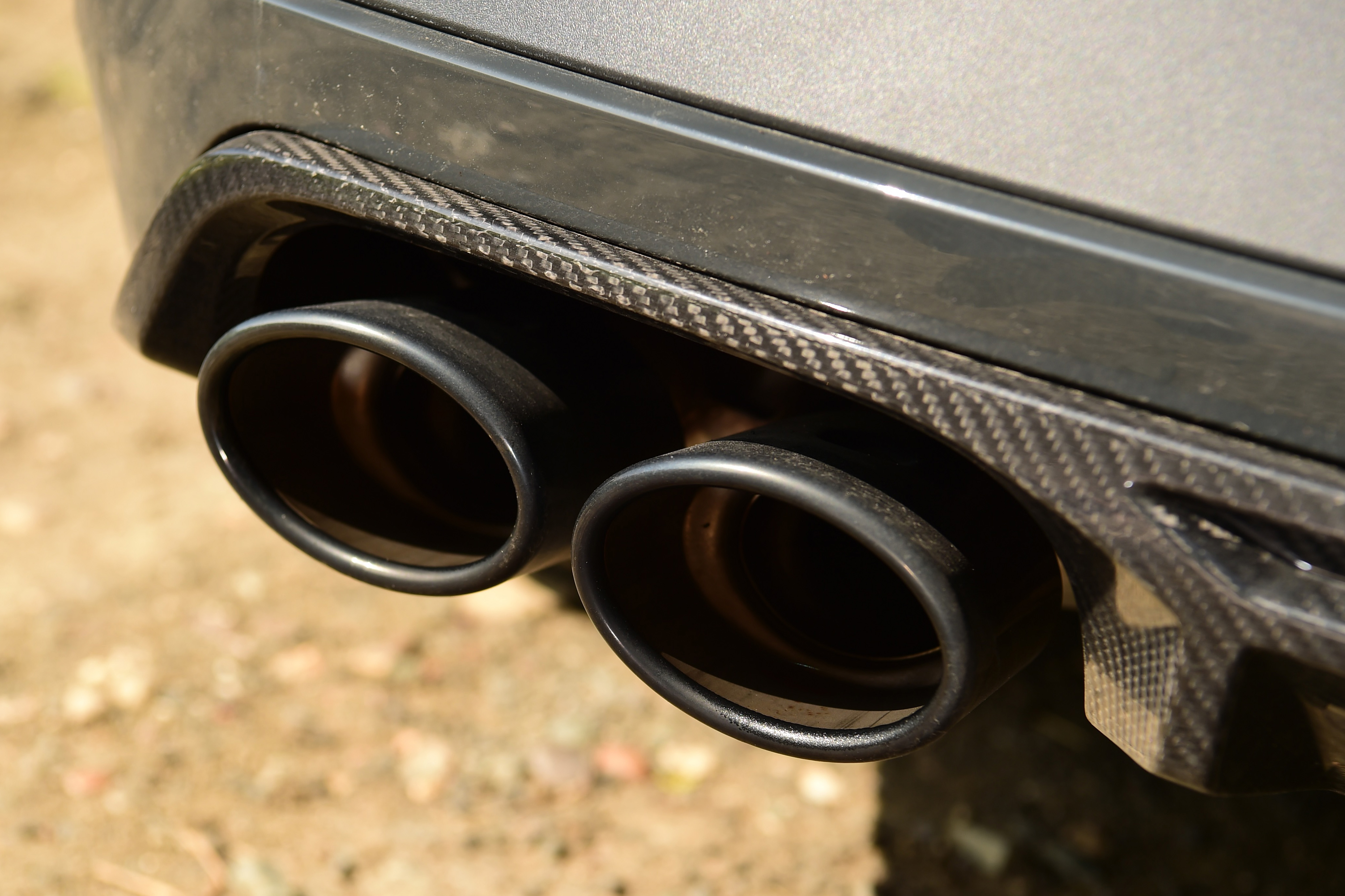 SEAT Leon Cupra R ST ABT - exhaust