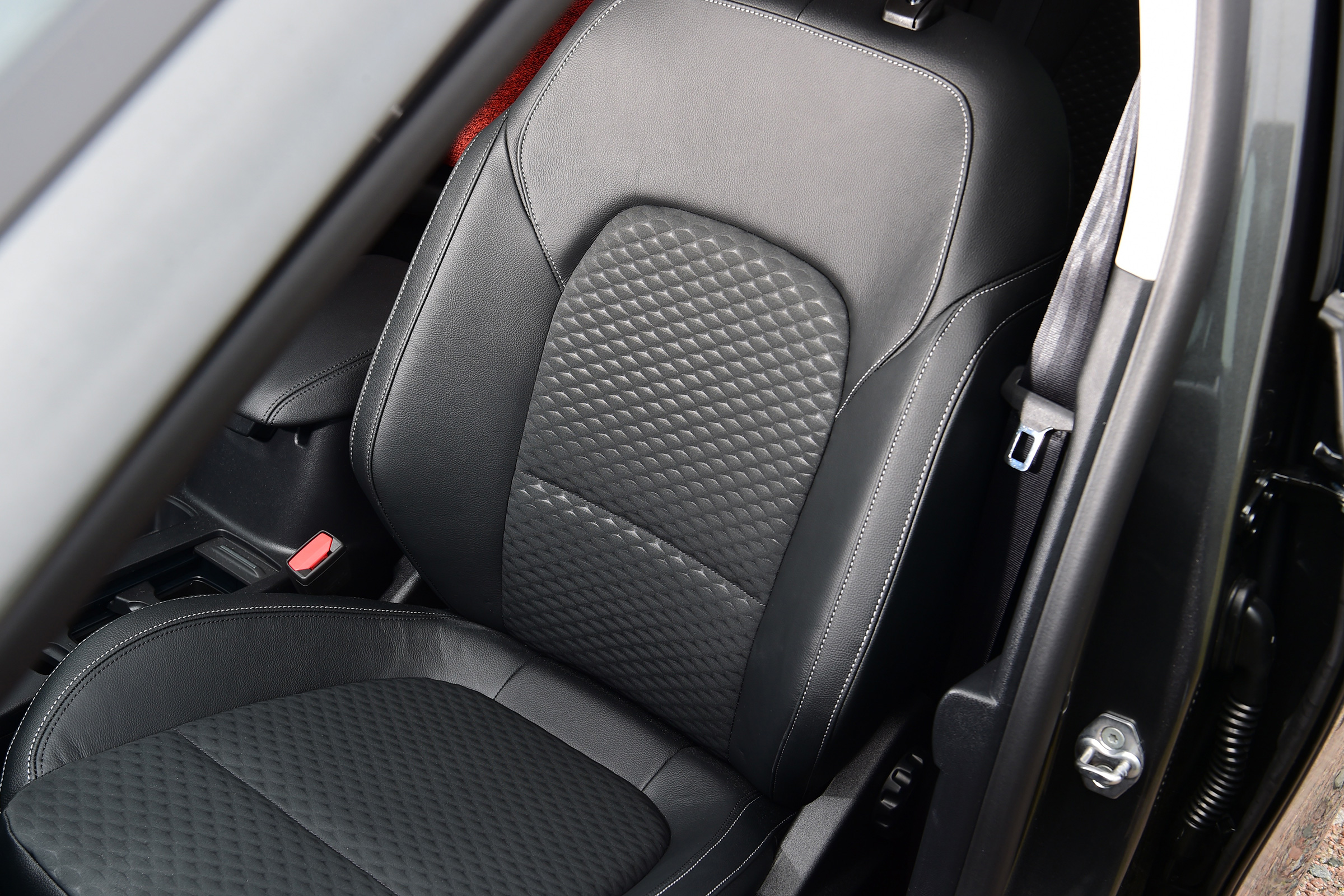 Long term review: Ford Focus Titanium X - seats