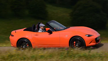 Mazda MX-5 30th Anniversary - side tracking