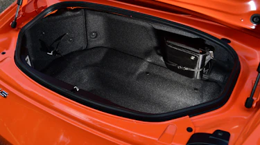 Mazda MX-5 30th Anniversary - boot
