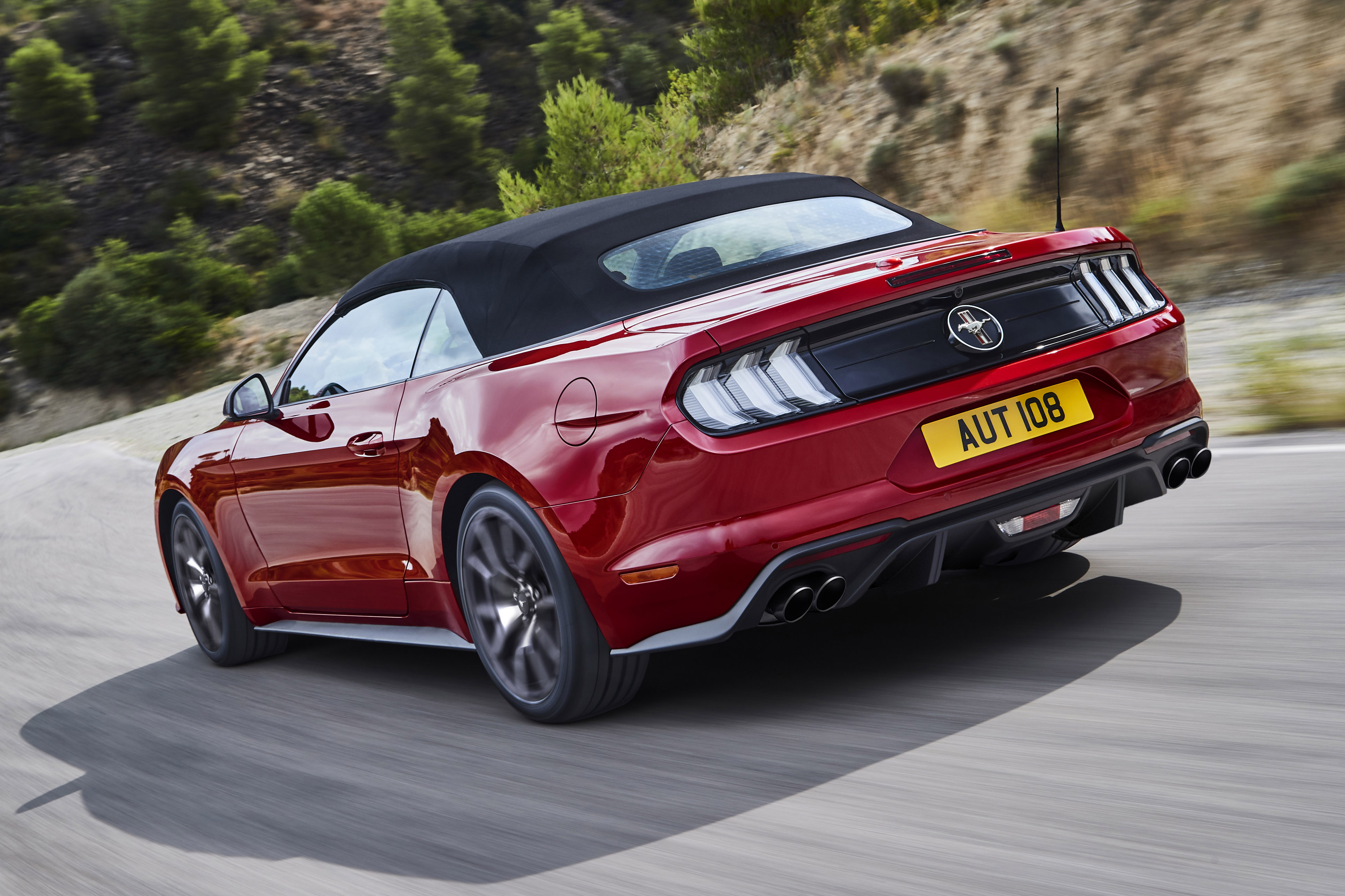 Ford Mustang55 ecoboost rear