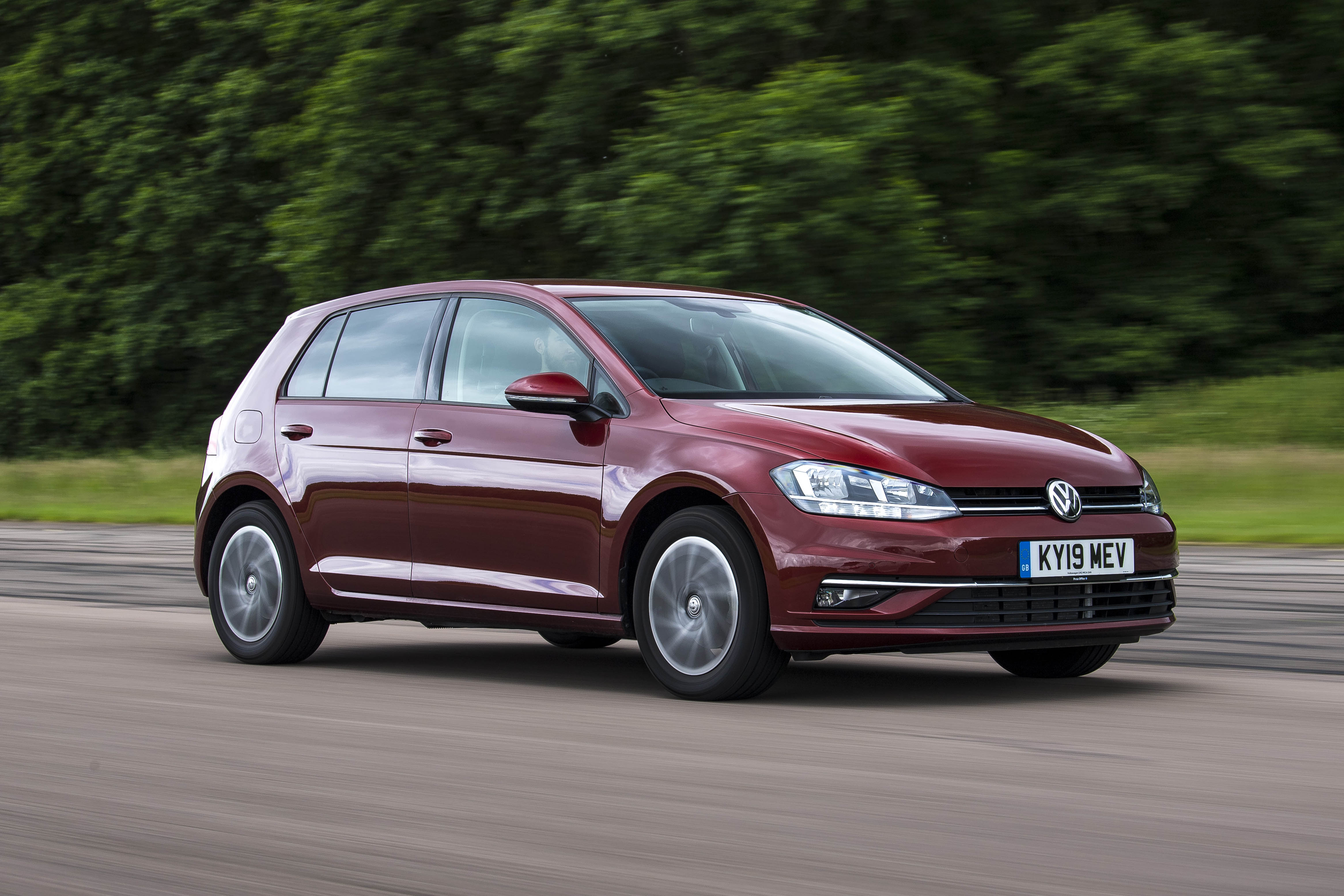 VW Golf front tracking