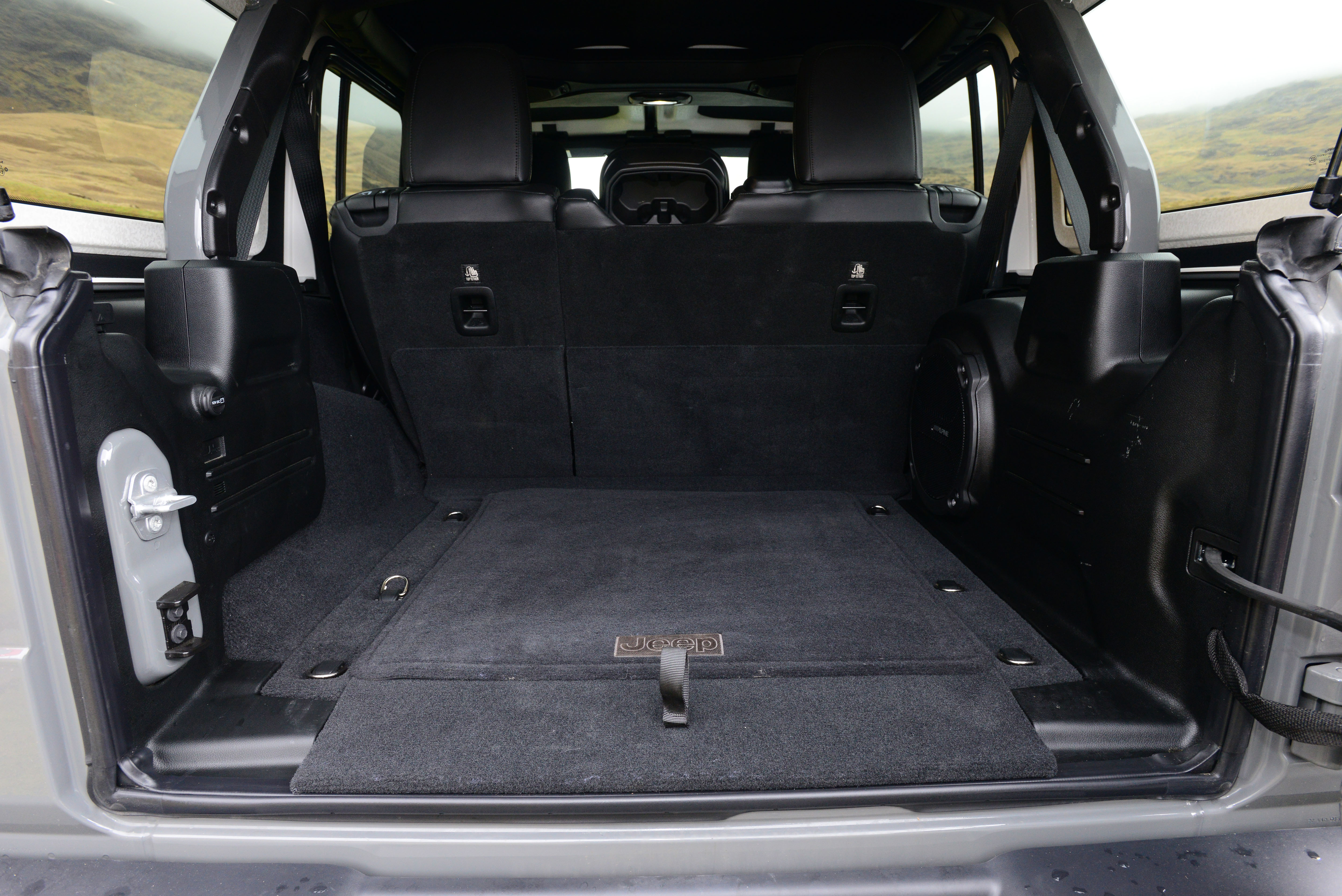 Jeep Wrangler boot