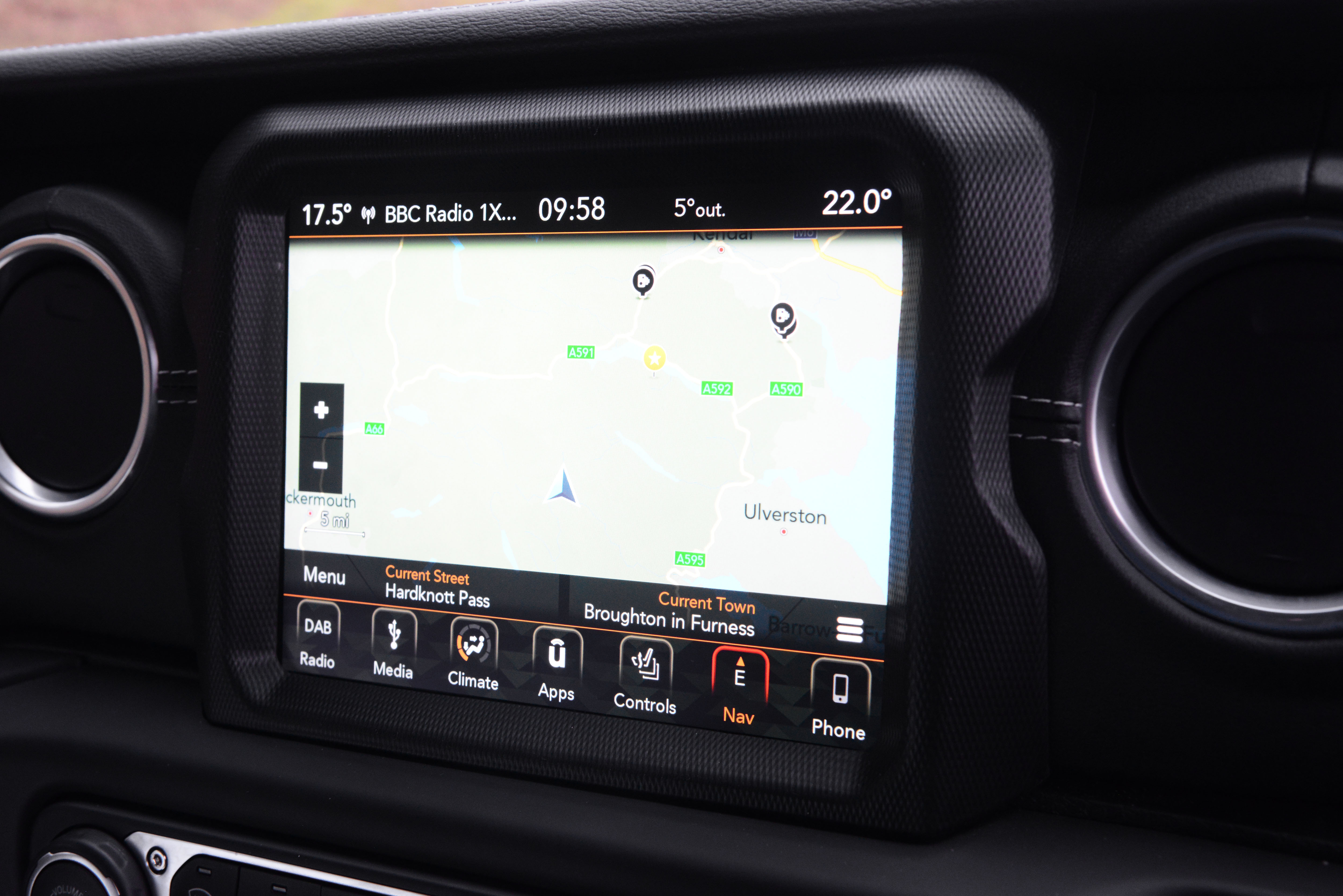 Jeep Wrangler infotainment