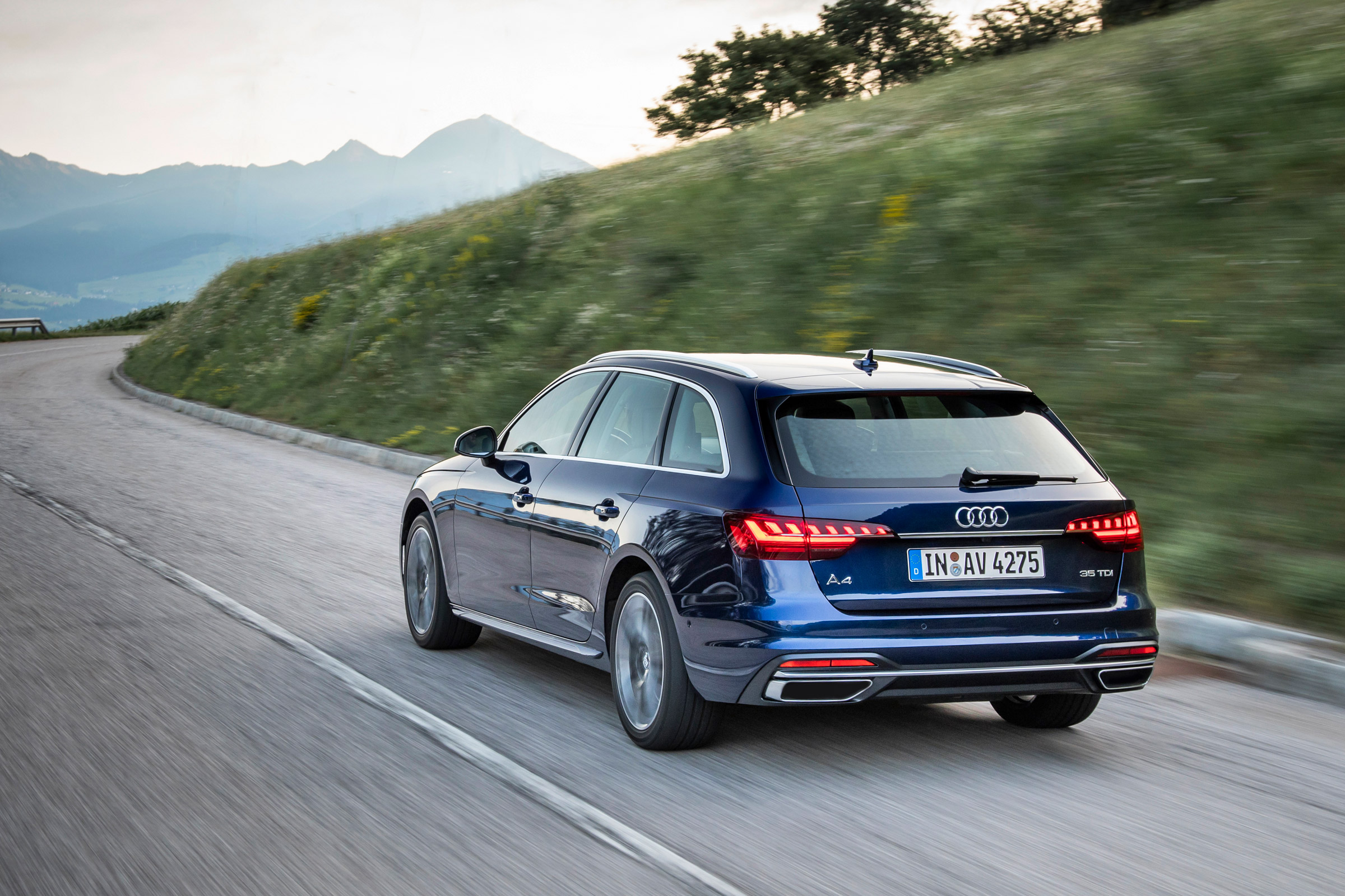 Audi A4 Avant 2019 read tracking