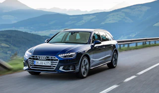 Audi A4 Avant 2019 driving