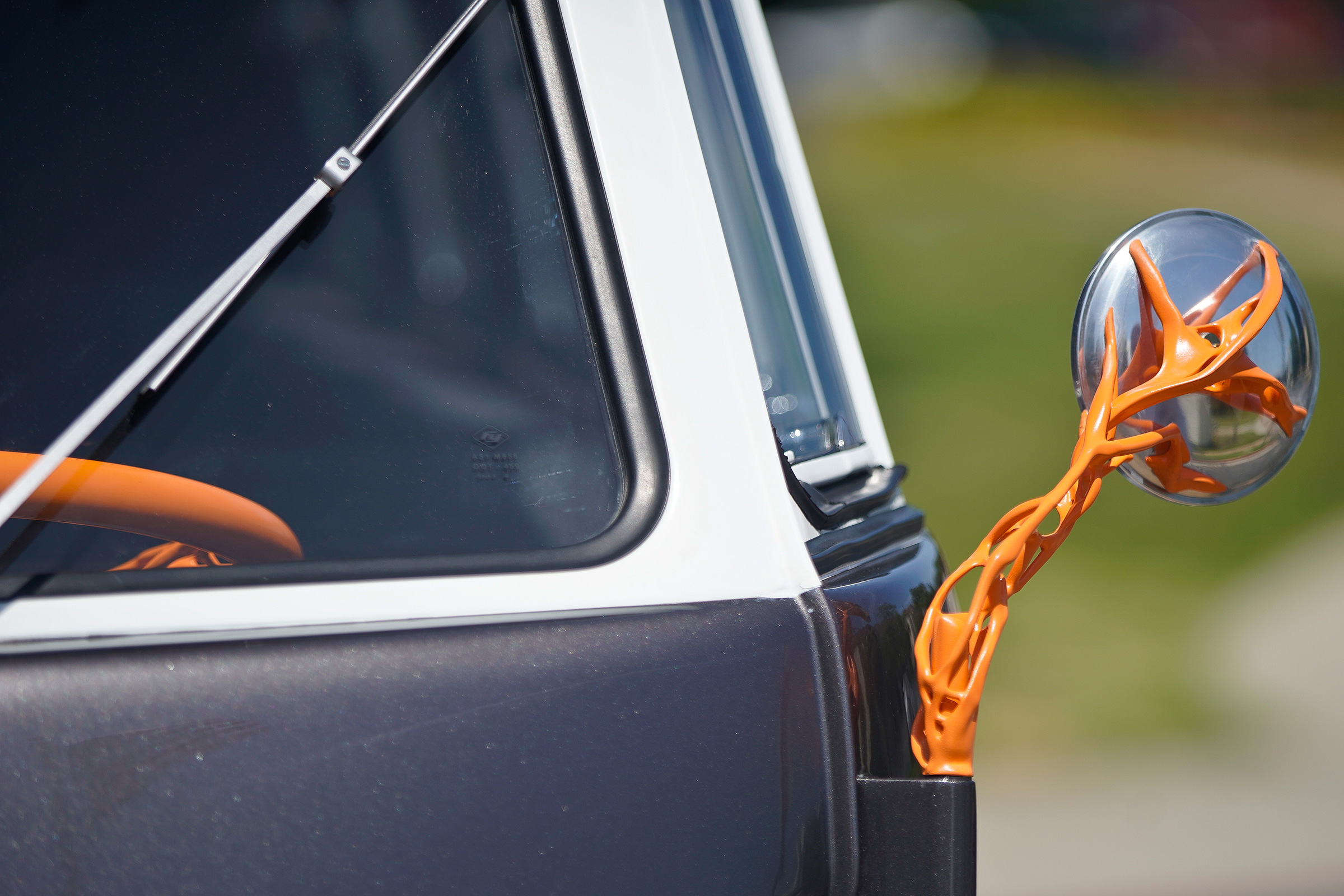 Volkswagen Kombi Type 20 concept - wing mirror